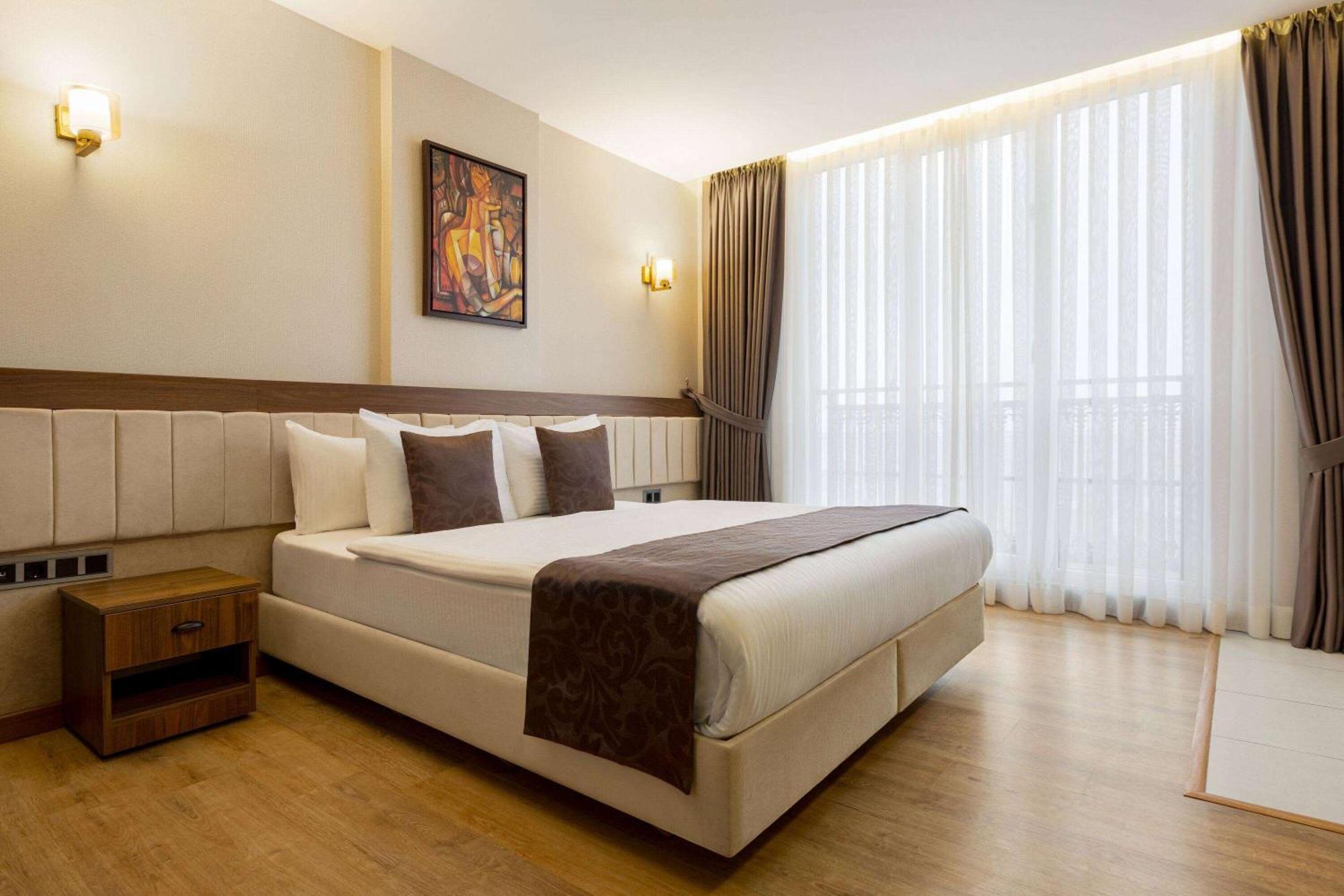 Trademark Collection By Wyndham Operla Airport Hotels Arnavutkoy Esterno foto