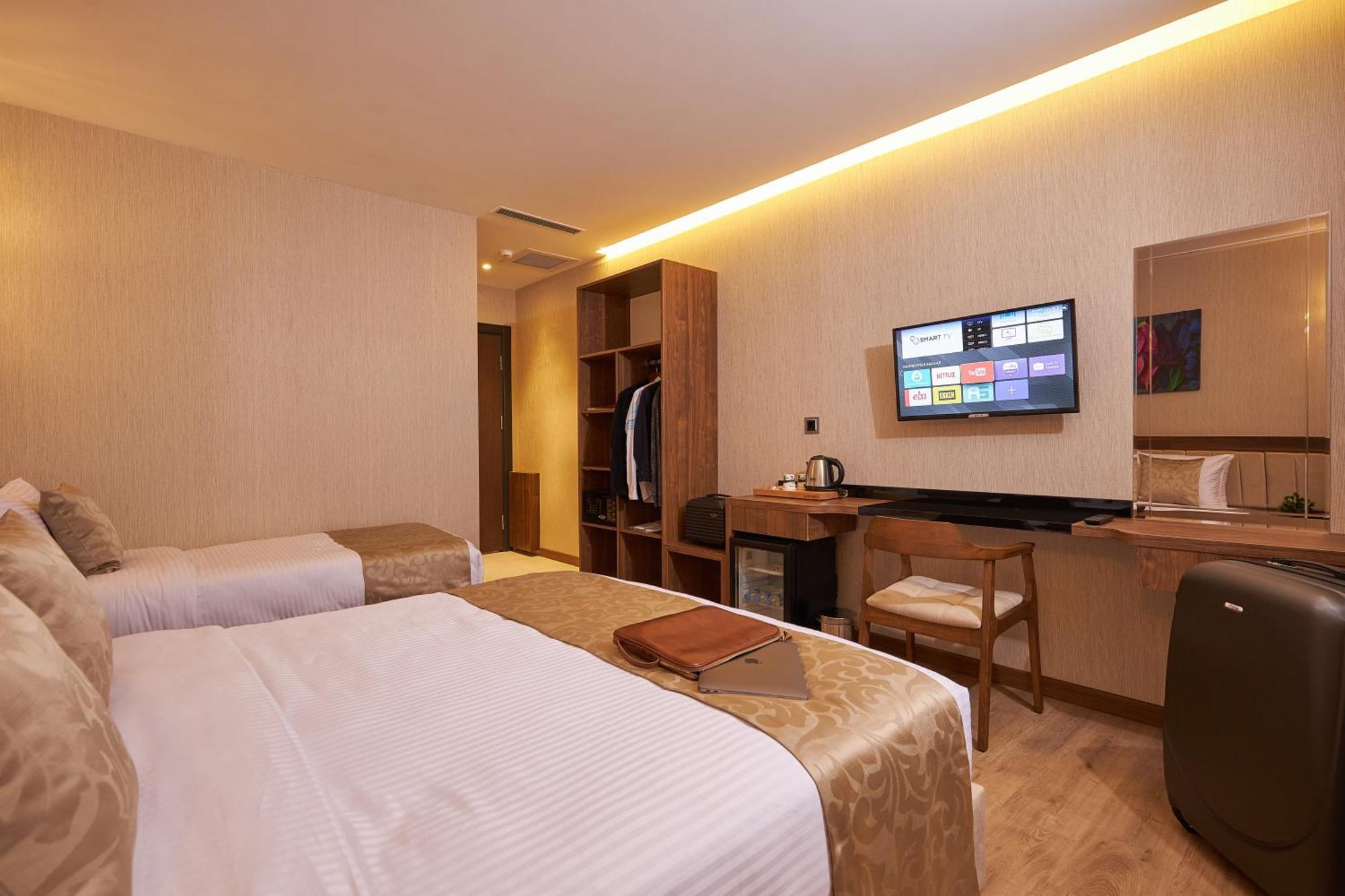 Trademark Collection By Wyndham Operla Airport Hotels Arnavutkoy Esterno foto